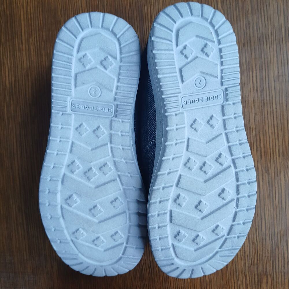 Eddie Bauer Liam Boys Size 2 Slip On Casual Shoes NWOT Gray & Green - Picture 2 of 6
